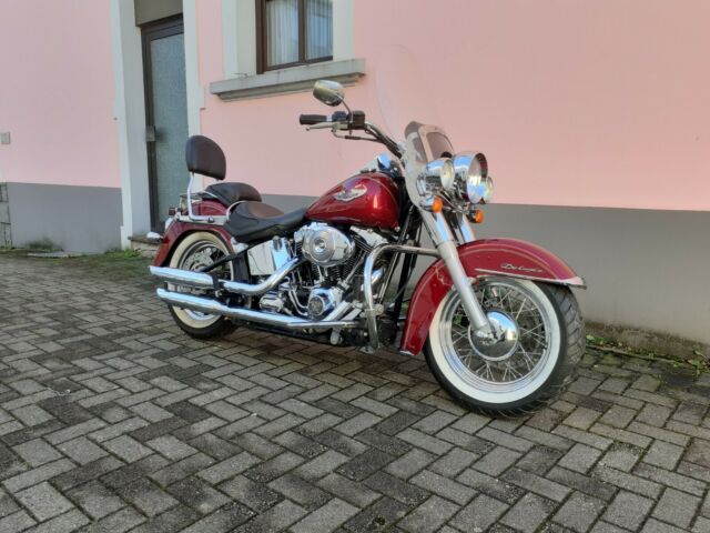 Harley-Davidson FLSTN 